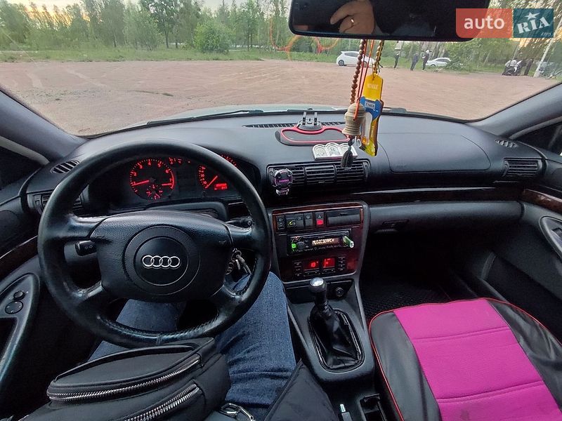 Audi A4 1998