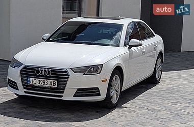 Седан Audi A4 2016 в Кореці