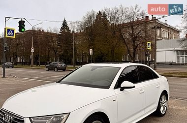 Седан Audi A4 2016 в Харкові