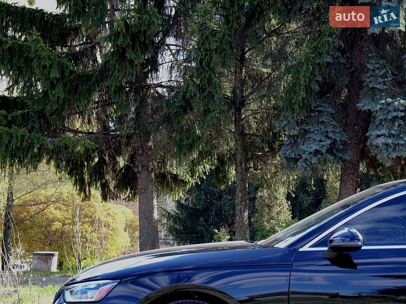 Седан Audi A4 2023 в Киеве