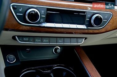 Седан Audi A4 2023 в Киеве