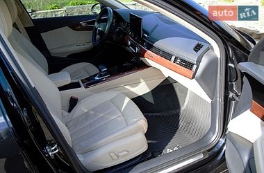 Седан Audi A4 2023 в Киеве