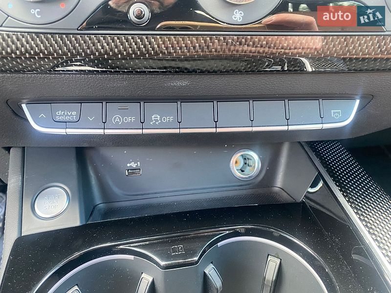 Универсал Audi A4 2020 в Хмельницком