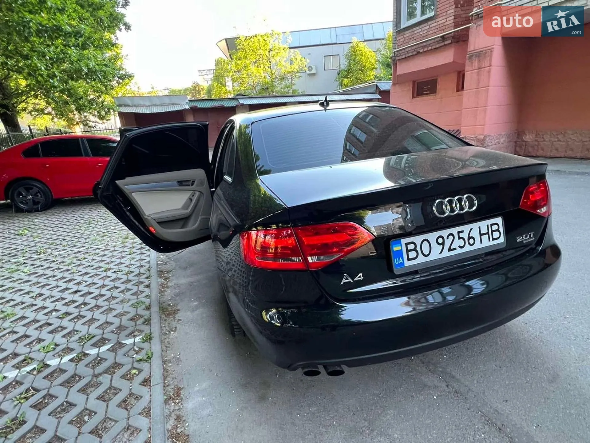 2011 Audi A4 - мініатюра 23