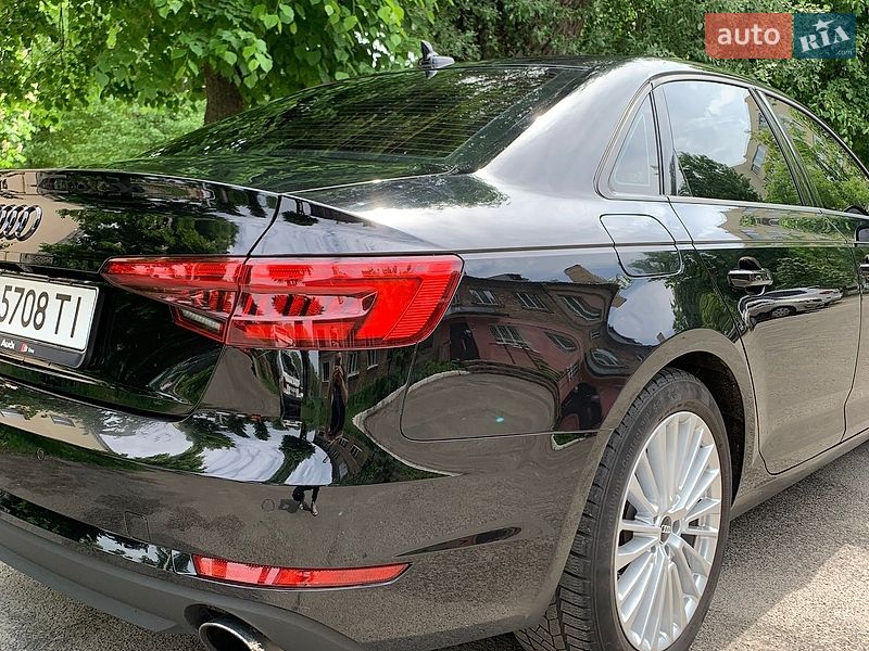 Седан Audi A4 2016 в Ірпені