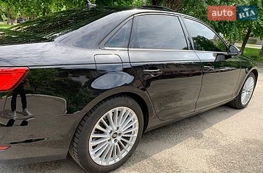 Седан Audi A4 2016 в Ірпені