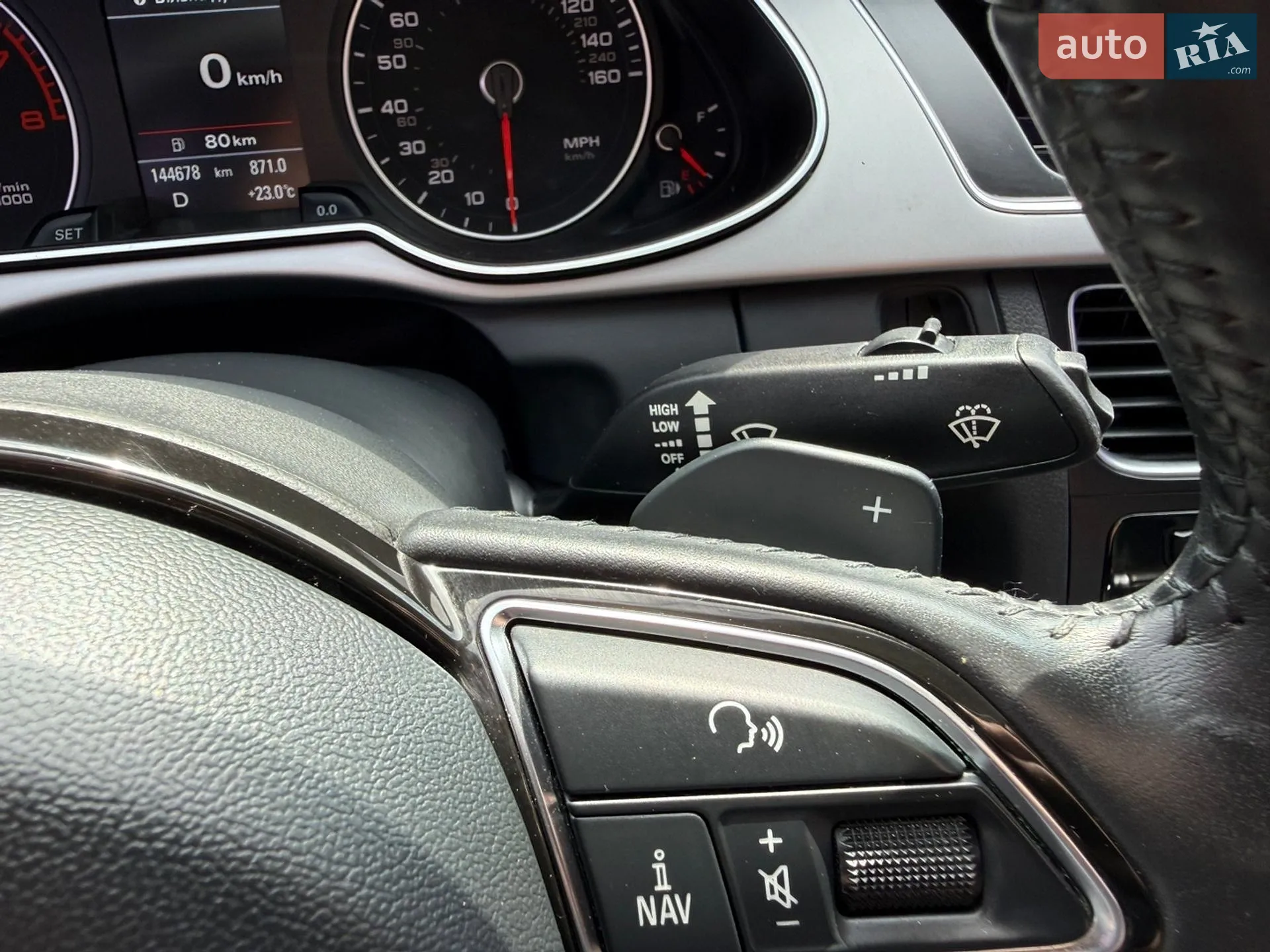 2013 Audi A4 - мініатюра 23