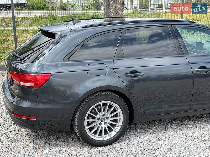 Универсал Audi A4 2016 в Стрые