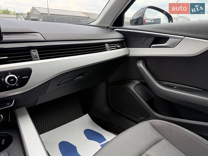 Универсал Audi A4 2016 в Стрые