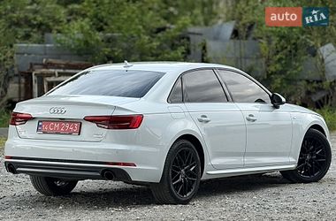 Седан Audi A4 2016 в Самборі