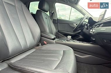 Седан Audi A4 2016 в Самборі