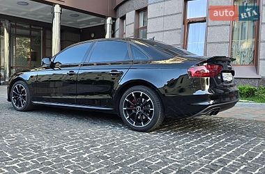 Седан Audi A4 2015 в Києві