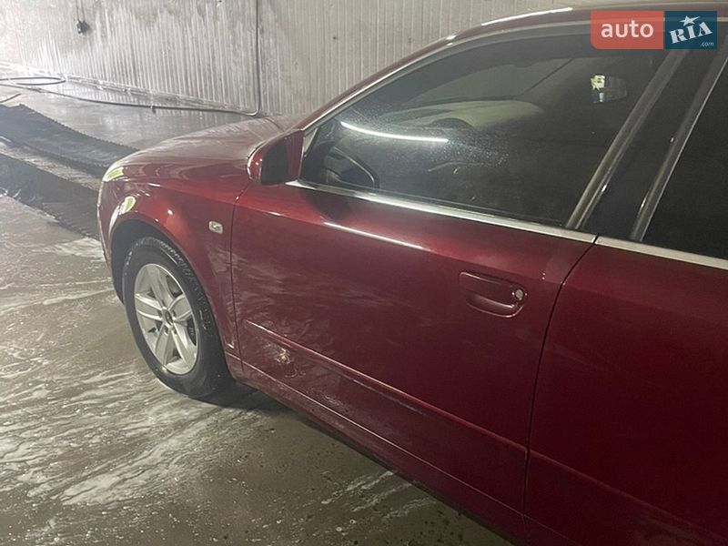 Седан Audi A4 2003 в Львові