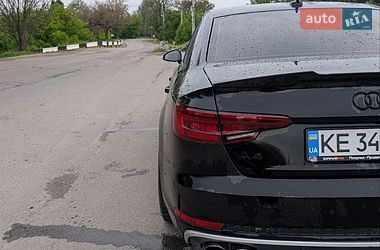 Седан Audi A4 2017 в Днепре
