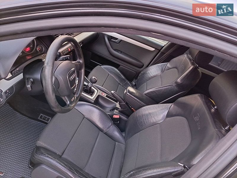 Универсал Audi A4 2005 в Остроге