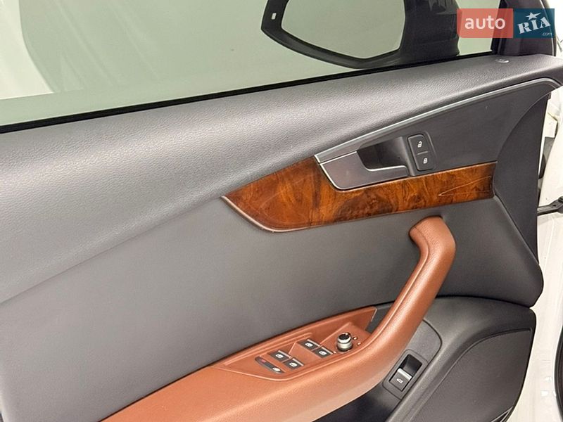 Седан Audi A4 2016 в Одессе