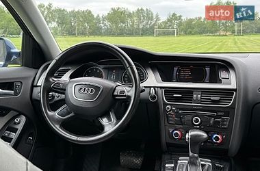 Седан Audi A4 2012 в Тернополе