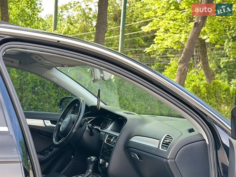 Седан Audi A4 2013 в Вінниці
