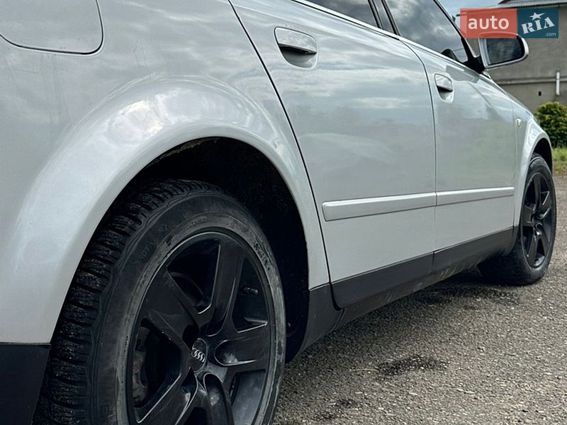 Седан Audi A4 2000 в Львові