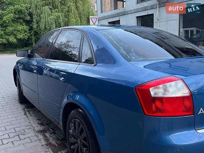 Седан Audi A4 2001 в Коломиї