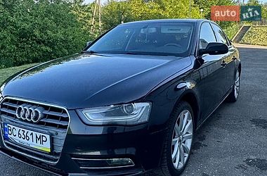 Седан Audi A4 2013 в Львові