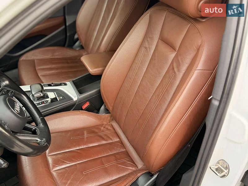 Седан Audi A4 2016 в Луцке