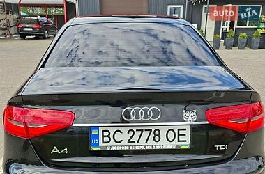 Седан Audi A4 2012 в Яворове