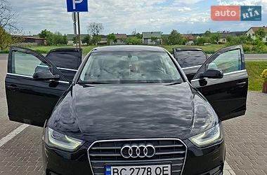 Седан Audi A4 2012 в Яворові