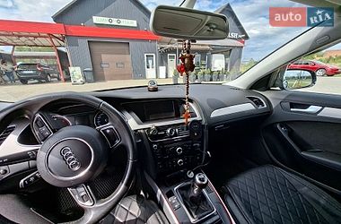 Седан Audi A4 2012 в Яворове