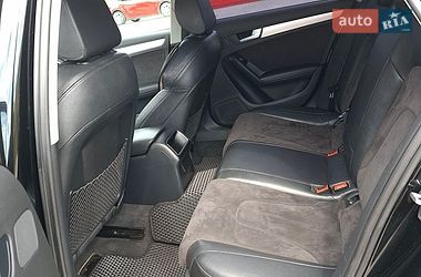 Седан Audi A4 2012 в Яворове