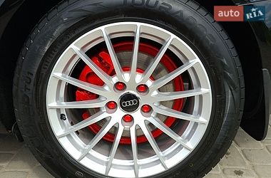 Седан Audi A4 2012 в Яворове