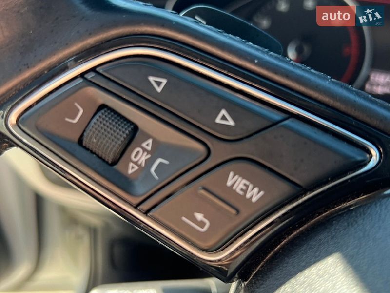 Седан Audi A4 2016 в Харкові