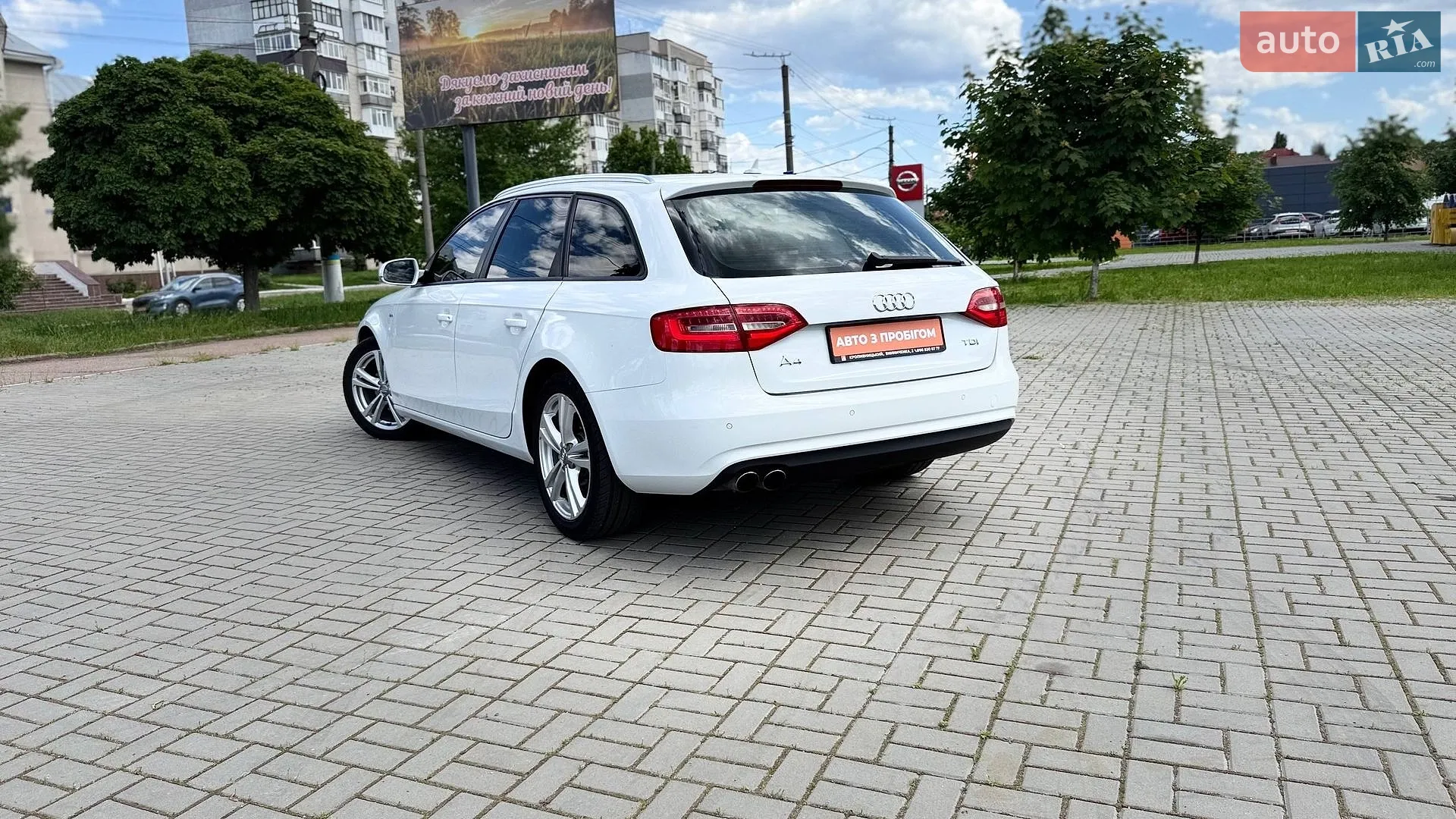 2012 Audi A4 - мініатюра 4