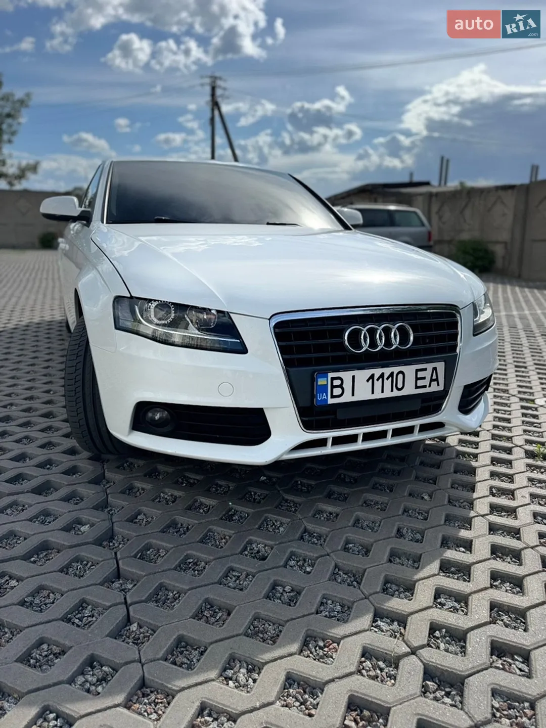 2011 Audi A4 - мініатюра 4