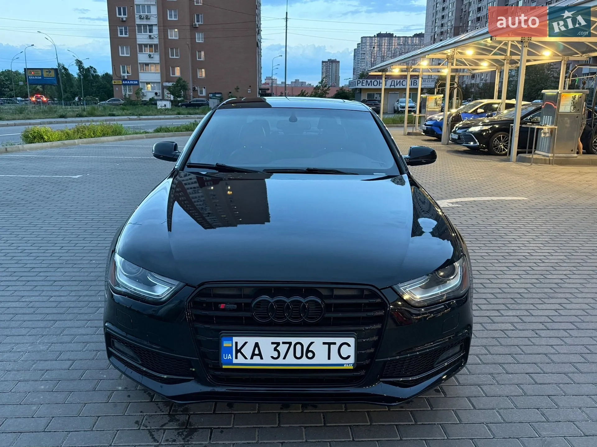 2015 Audi A4 - фото 1