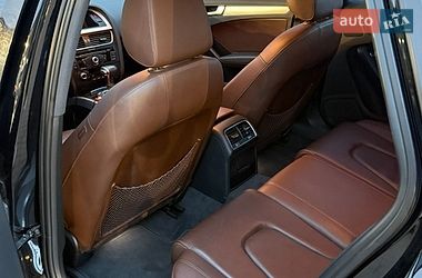 Седан Audi A4 2015 в Киеве