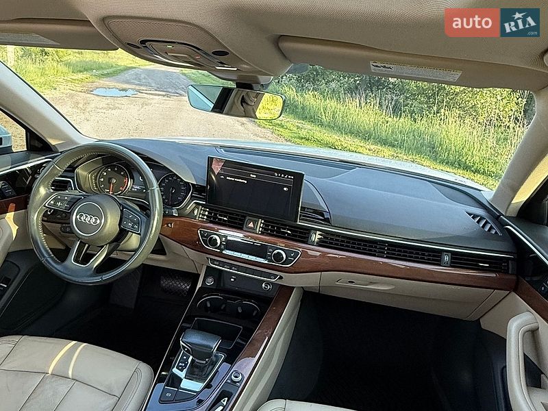 Седан Audi A4 2020 в Яготине