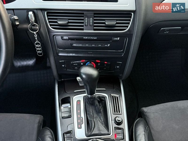 Седан Audi A4 2008 в Черновцах