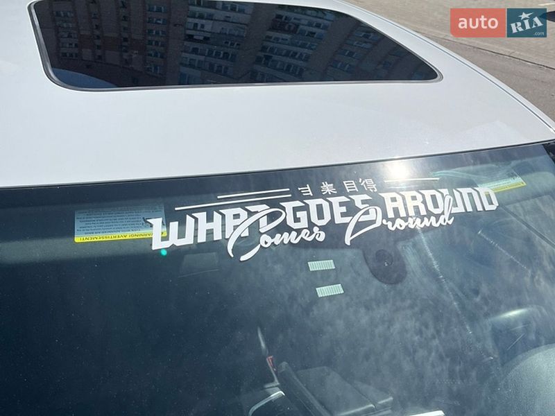 Седан Audi A4 2017 в Ровно