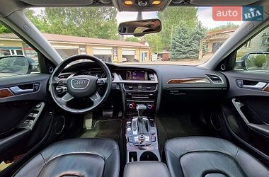 Седан Audi A4 2012 в Дніпрі