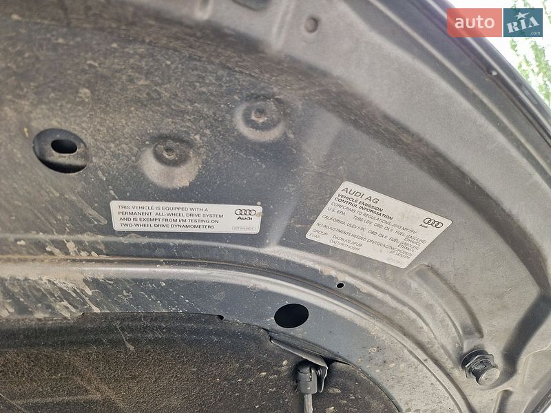 Седан Audi A4 2012 в Дніпрі