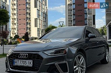 Седан Audi A4 2020 в Івано-Франківську