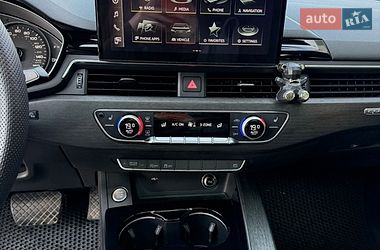 Седан Audi A4 2020 в Івано-Франківську