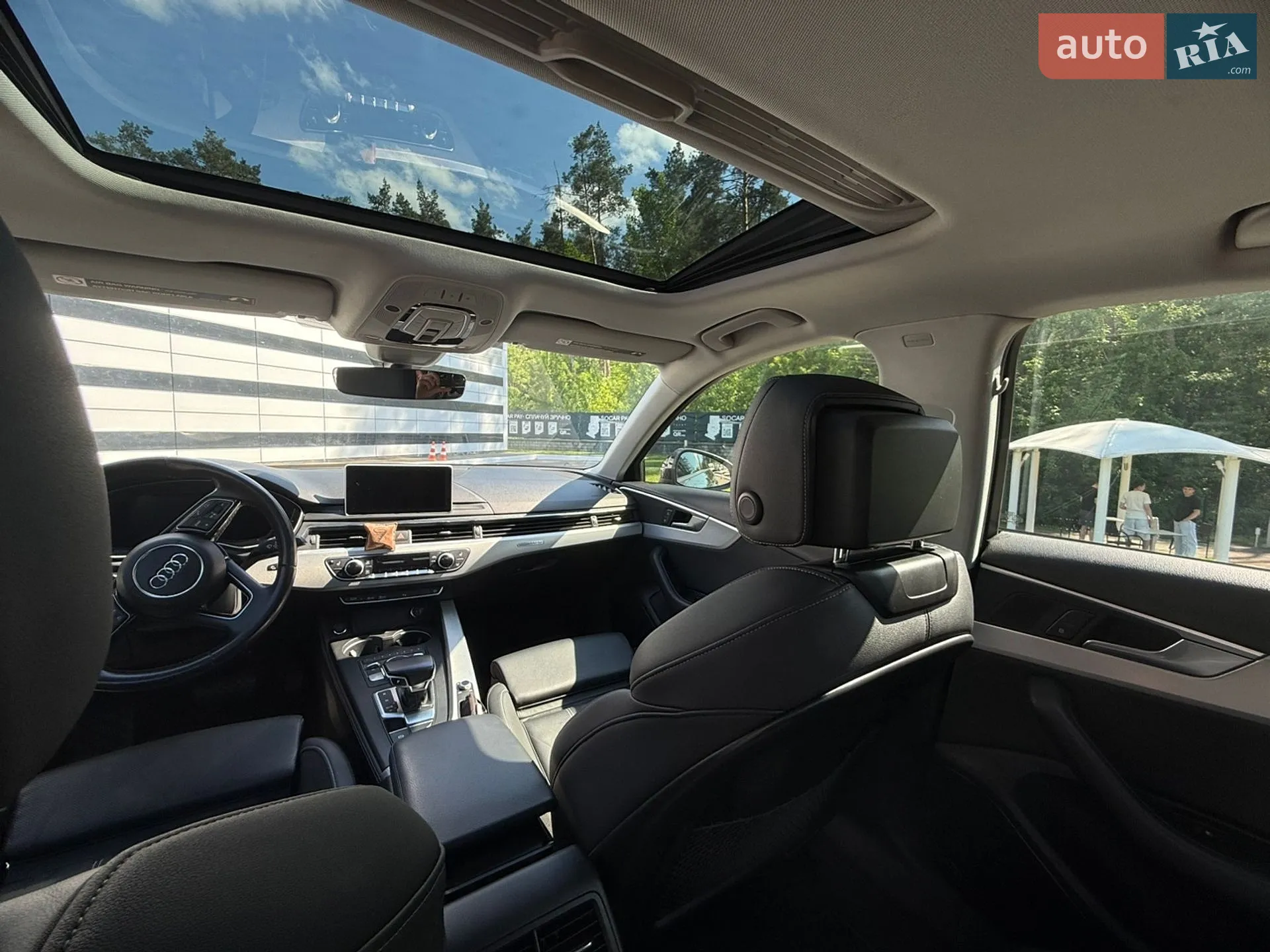 2015 Audi A4 - мініатюра 26