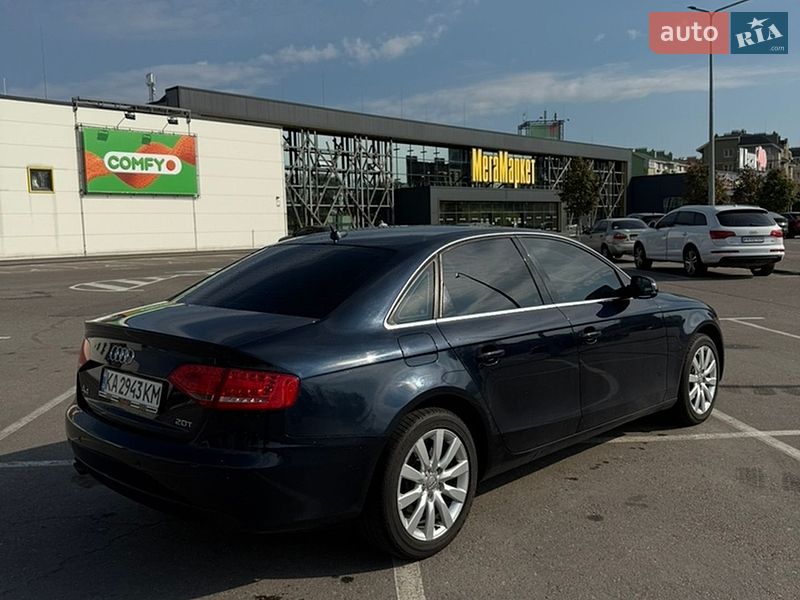 Седан Audi A4 2011 в Киеве
