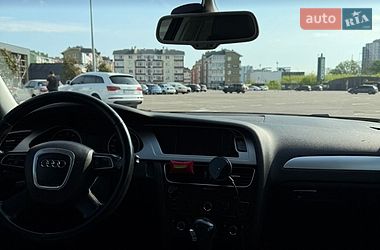 Седан Audi A4 2011 в Киеве