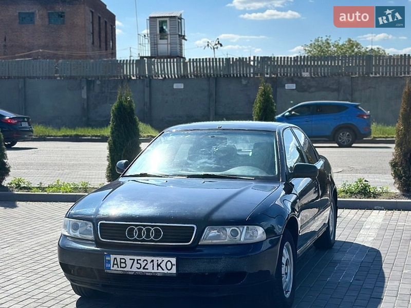 Седан Audi A4 1998 в Вінниці