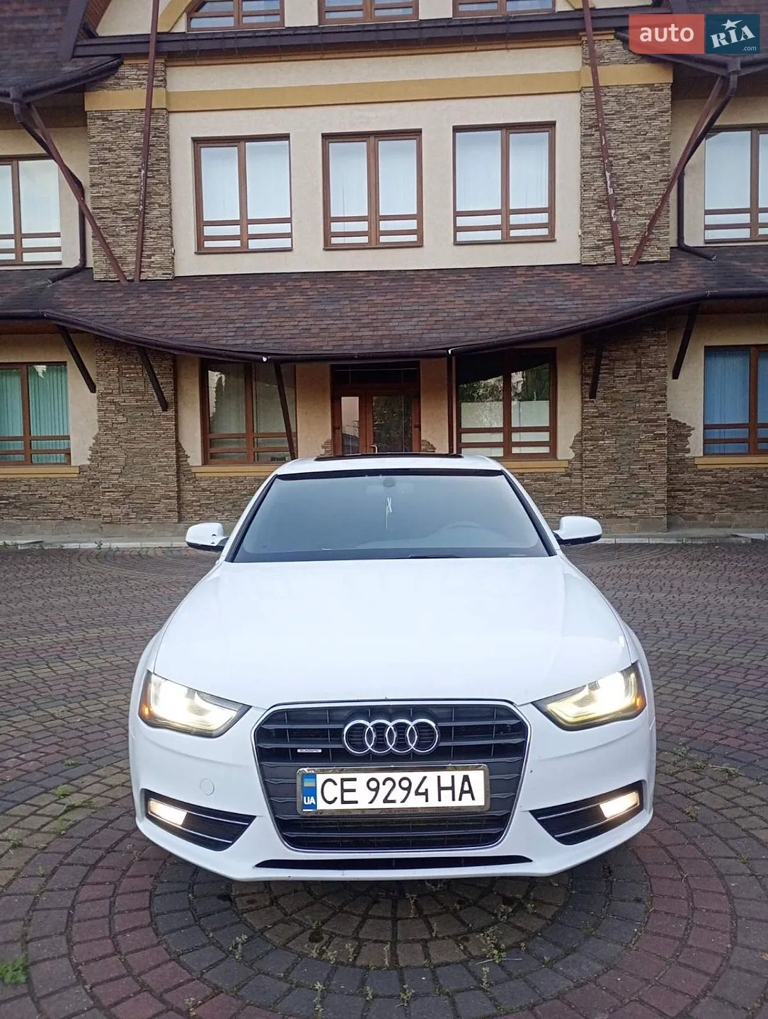 2012 Audi A4 - мініатюра 3