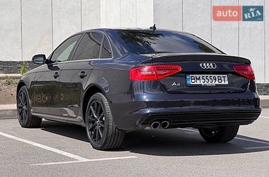Седан Audi A4 2014 в Києві