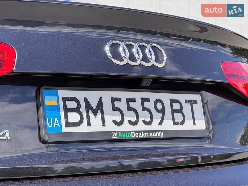 Седан Audi A4 2014 в Киеве